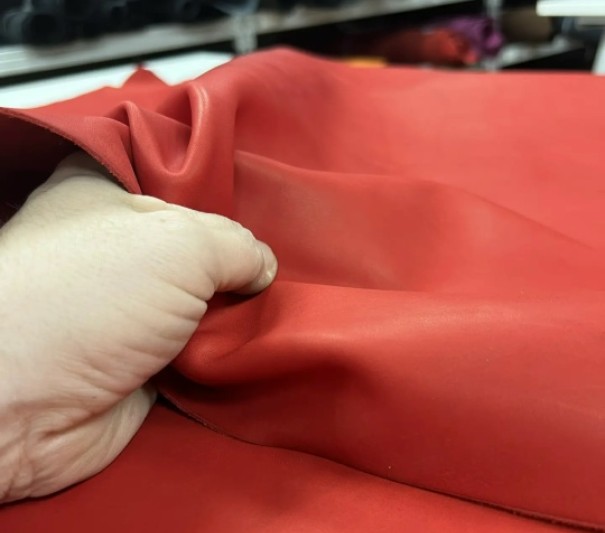 Краст X1 (Красный) 1.2-1.6 мм, без финиша, средний размер 180-200 дм²