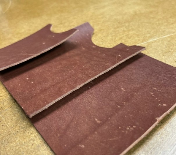 Кардхолдер юфть св орех 1.8-2.0