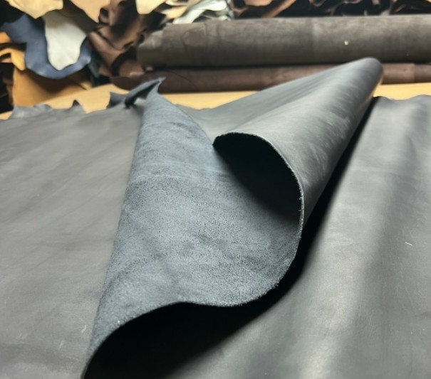 Краст (Черный), без финиша, 1.2-1.6 и 1.8-2.0 мм, средний размер 80-180 дм²