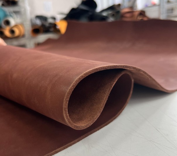 Вороток (Коричневый), без финиша, 3.5 + мм, средний размер 100 дм²